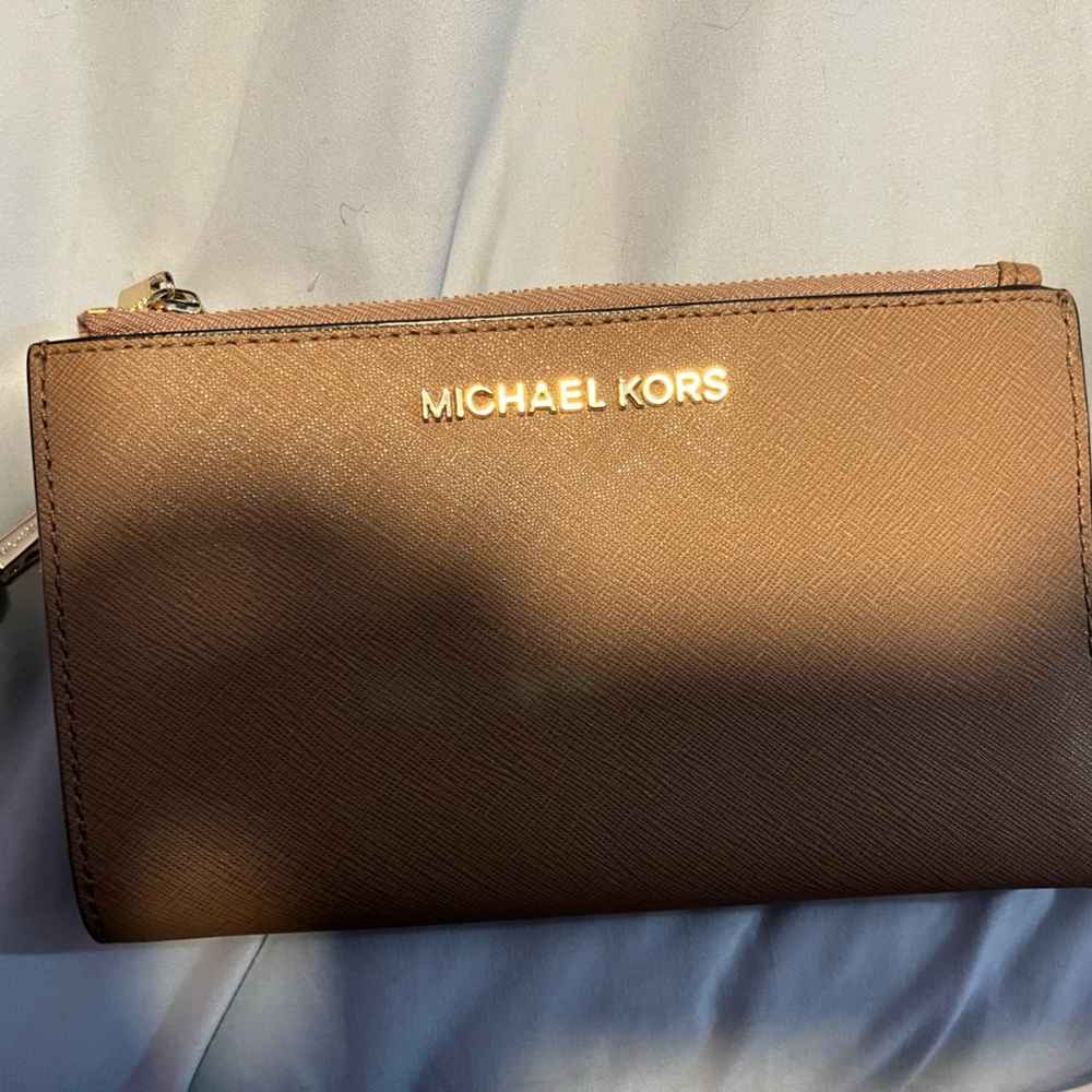 Michael Kors Wristlet